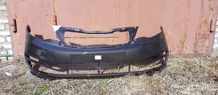 Передний бампер kia rio 3 коричневый