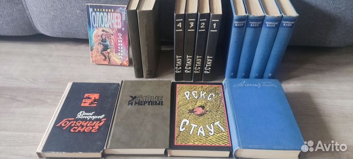 Много книг фантастика, классика, романы и др