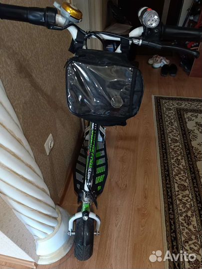 Самокат взрослый электрический