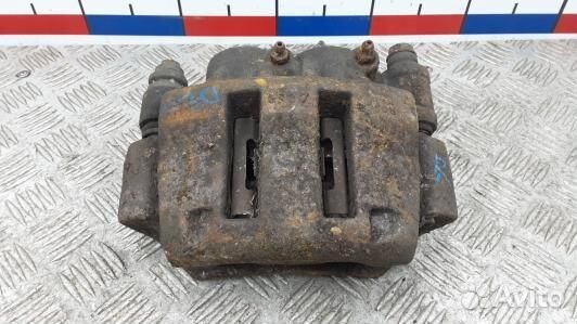 Суппорт тормозной передний правый renault master 2