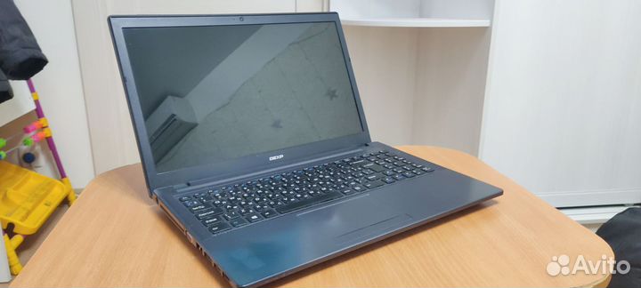 Dexp Atlas H155 (i5-4210m/16gb/840m)