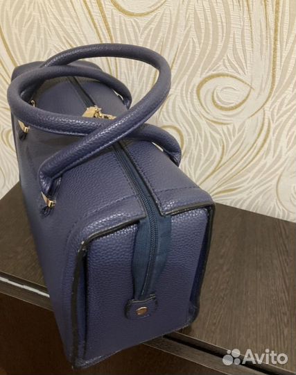 Сумка саквояж женская