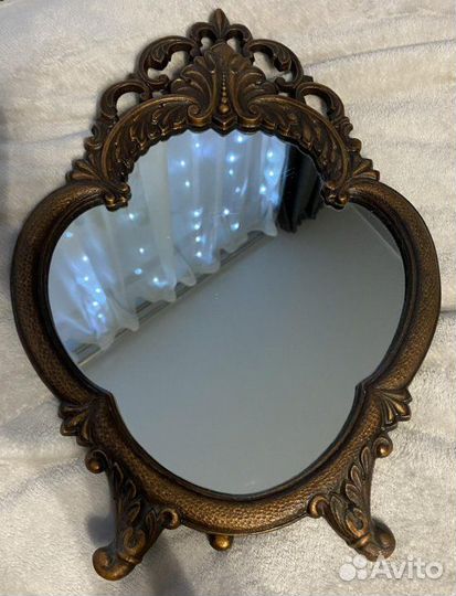 Антикварное зеркало
