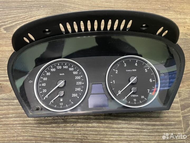 Панель приборов BMW 5 E60/E61
