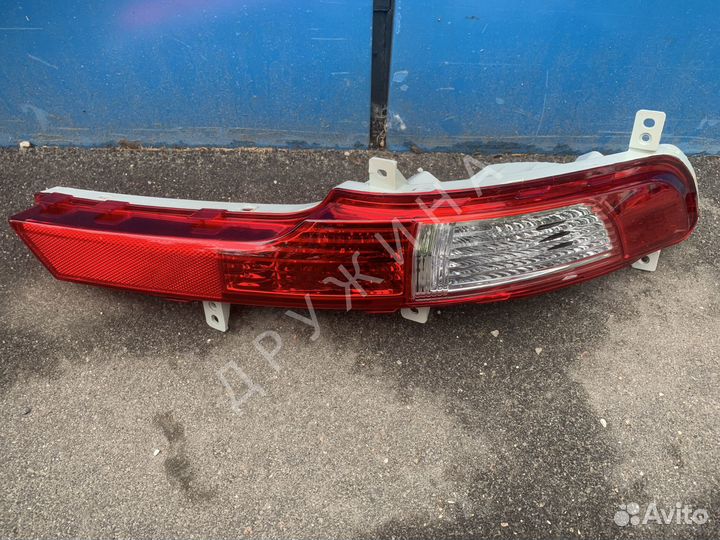 Противотуманка правая задняя для Kia Sportage 3