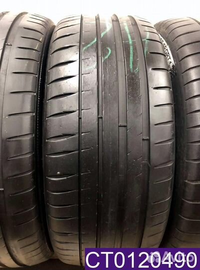 Michelin Pilot Sport 4 225/45 R18 и 245/40 R18 93Y