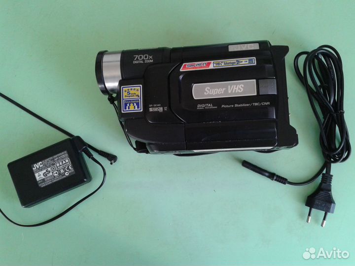 Видеокамера JVC GR-SX140A S-VHS-C