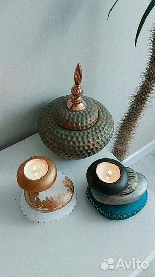 Интерьерные подсвечники из камня