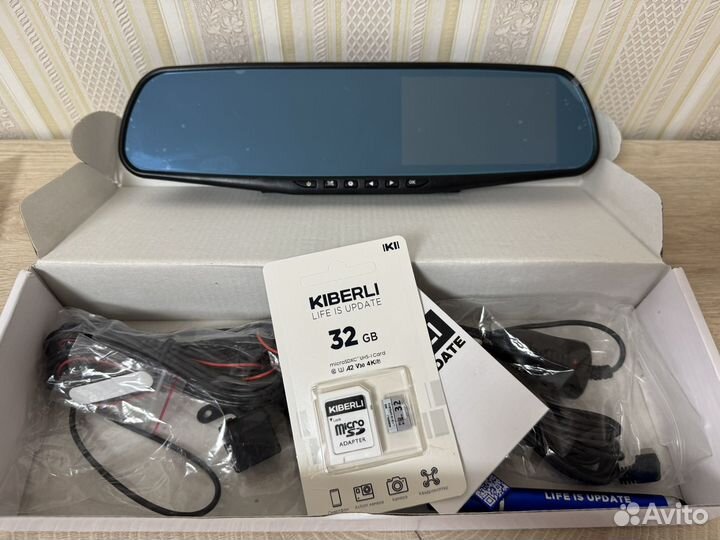 Видеорегистратор зеркало с камерой заднего вида