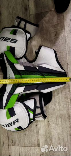 Нагрудник хоккейный bauer jr
