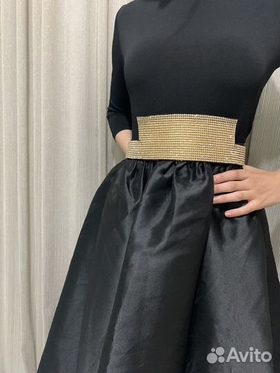 Нарядное платье