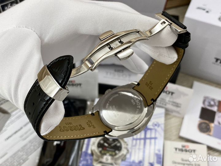 Часы мужские Tissot Couturier японский механизм