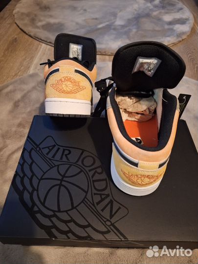 Nike AIR jordan 1 LOW SE