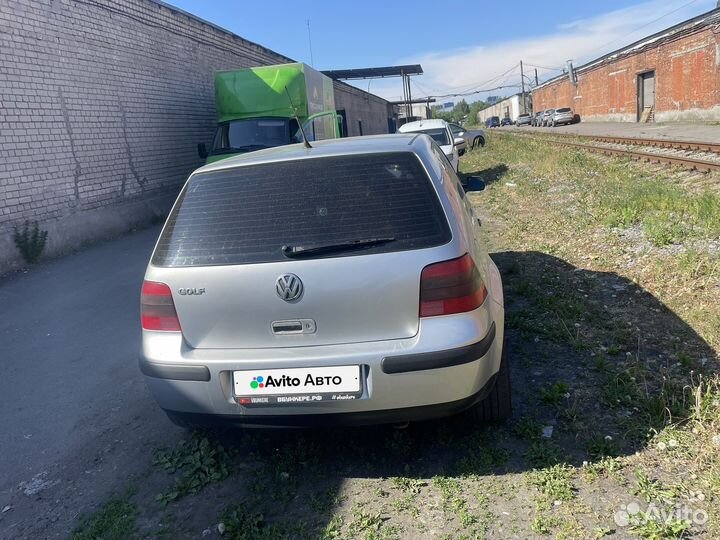 Volkswagen Golf 1.4 МТ, 2000, 400 000 км