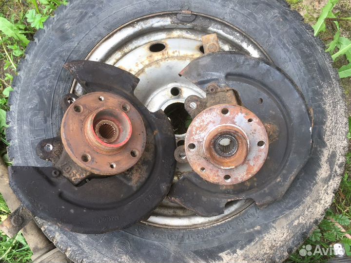 Кулак поворотный для Рено Логан