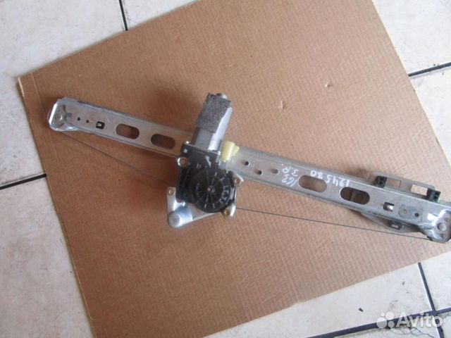 Стеклоподъемник задний правый w163 ML-class 612