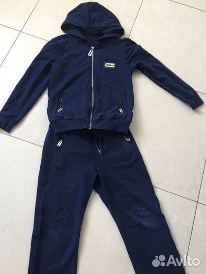 Спортивный костюм