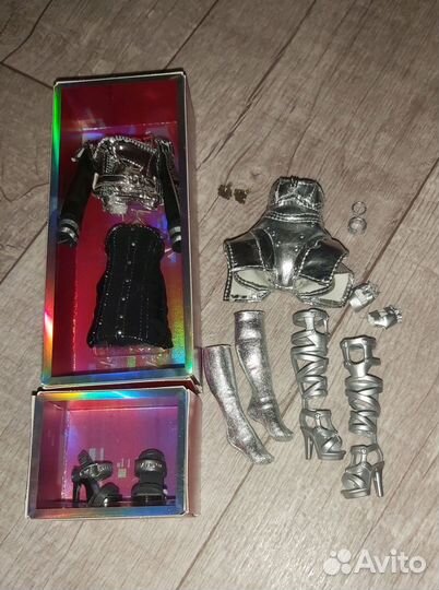 Rainbow high 2 аутфиты Луны