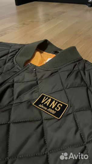 Куртка зимняя vans