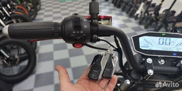 Электроскутер WShite Siberia New