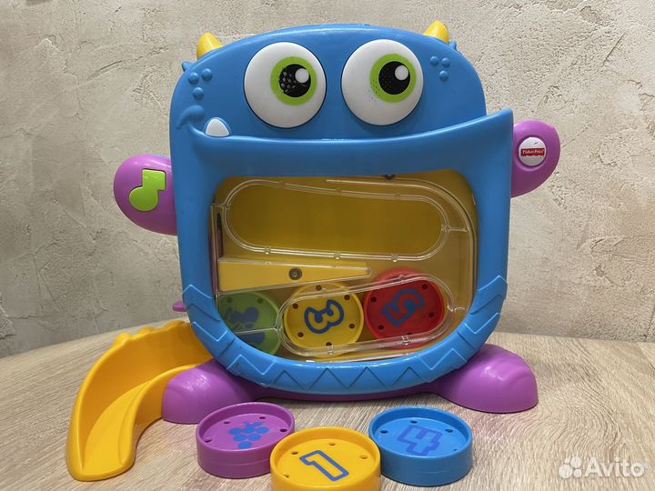 Голодный монстрик fisher price