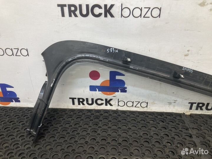 2126889 Накладка стойки двери левая