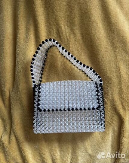 Сумка из бусин ручной работы