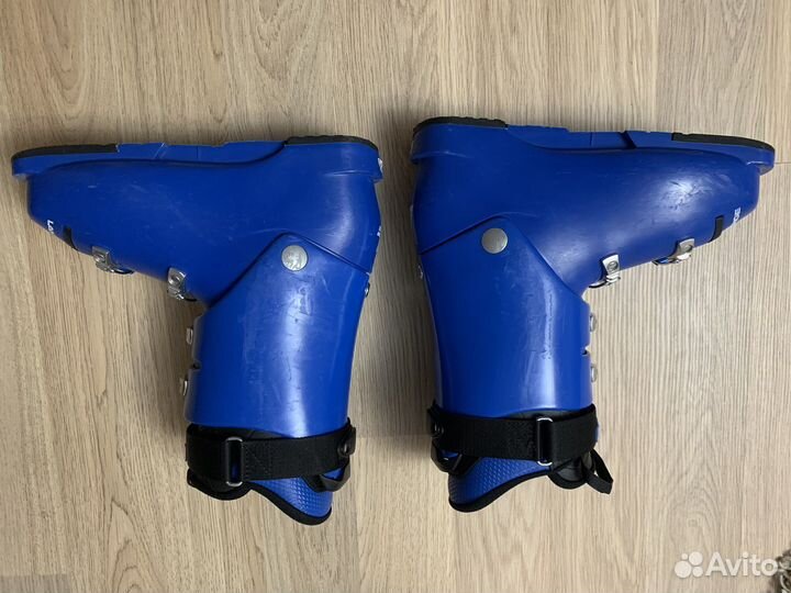 Детские горнолыжные ботинки