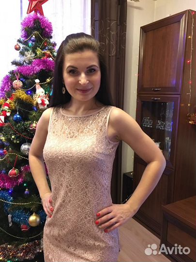 Платье нарядное