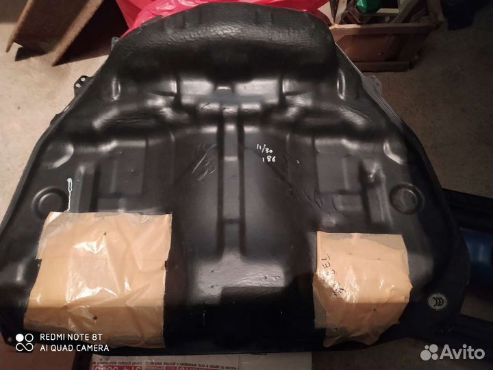 Топливный бак на Субару