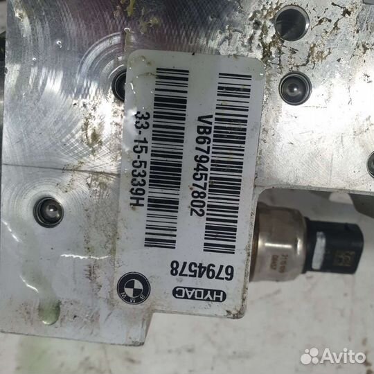 Блок клапанов гидроподвески BMW X5 E70 2011г. 6794