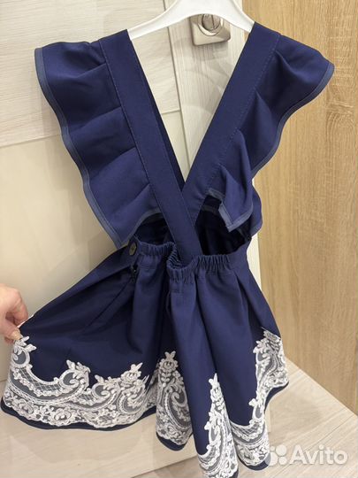 Школьный сарафан с кружевом