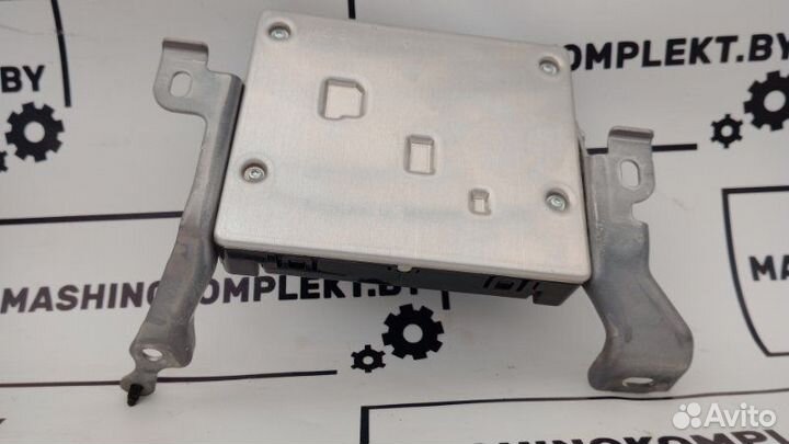 Приемопередатчик телефона Toyota Land Cruiser 300