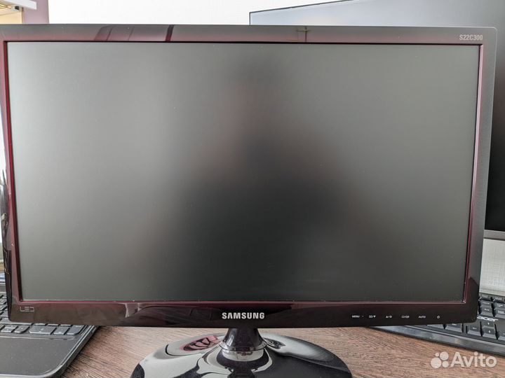Монитор Samsung 22 дюйма