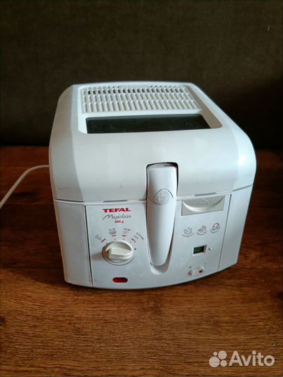 Фритюрница Tefal Magiclean 800