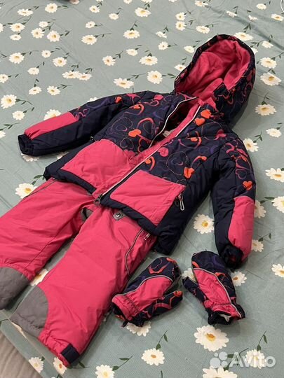 Новая Демисезонная куртка 116