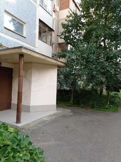 2-к. квартира, 50 м², 3/10 эт.