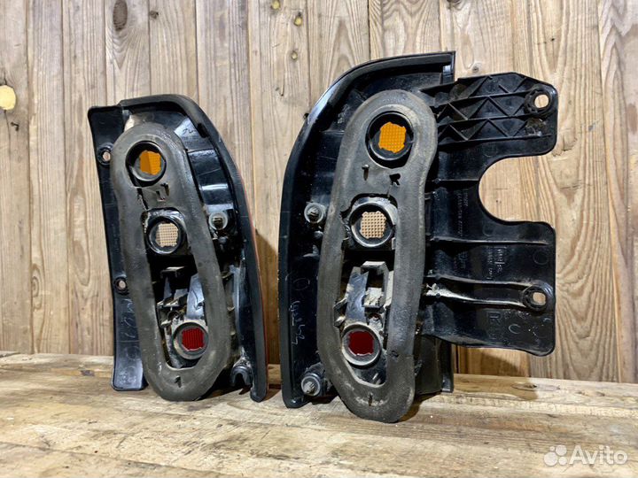 Задние фонари Suzuki Grand Vitara 1998-2005