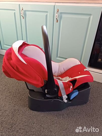 Детское автокресло Inglesina