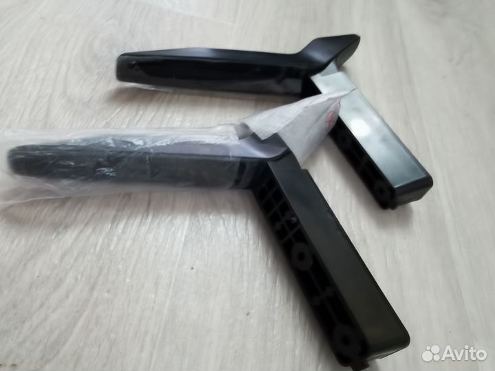 Подставка, ножки под телевизор