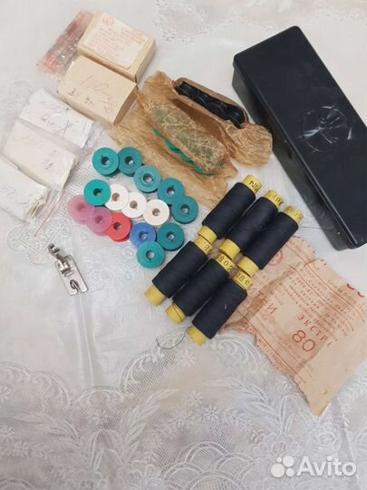 Иглы, шпульки,нитки СССР