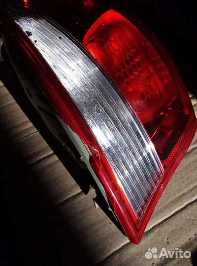 Фонарь задний киа