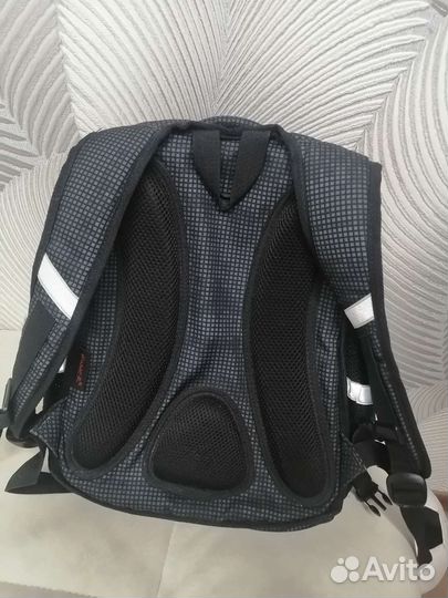 Школьный рюкзак ортопедический