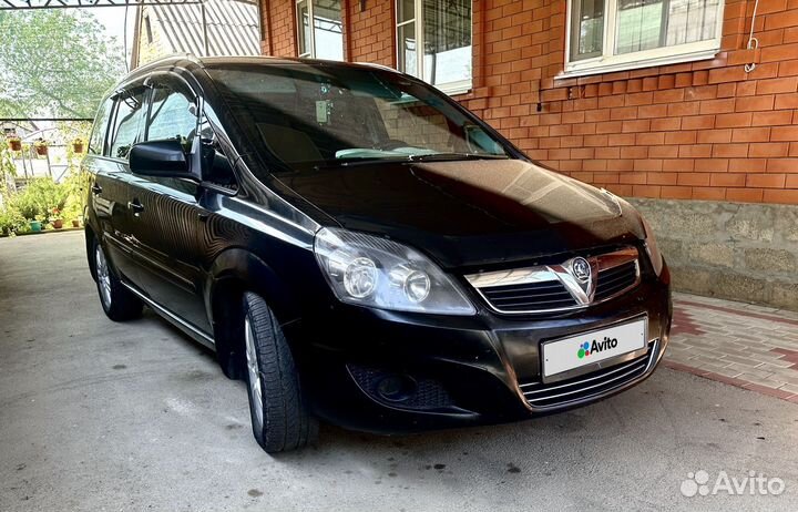 Opel Zafira 1.8 МТ, 2012, 158 000 км