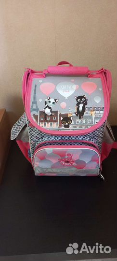 Портфель школьный для девочки