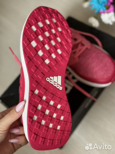 Кроссовки женские adidas