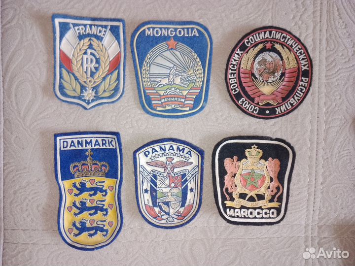 Шевроны (нашивки) разных стран