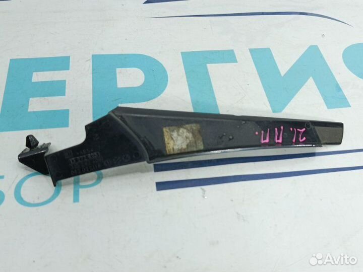 Накладка крыла передняя правая Opel Astra H седан