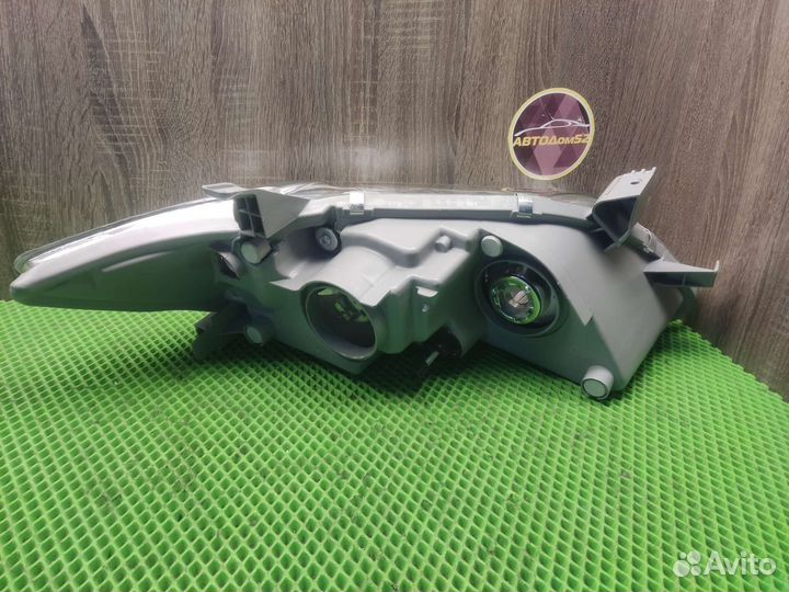 Фара левая Toyota Camry V40 06-11