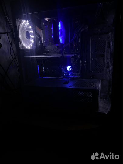 Игровой компьютер + девайсы и монитор